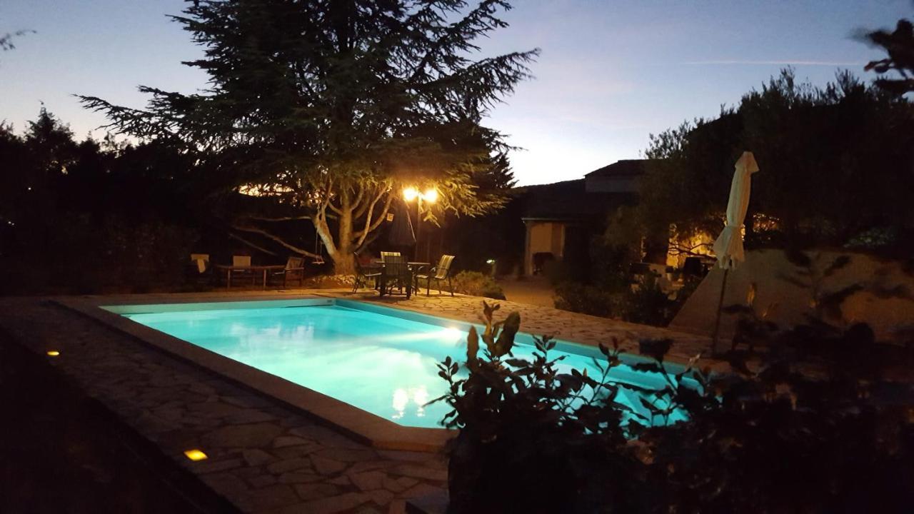 Le Kalarino Bed & Breakfast Saint-Remeze Exterior photo